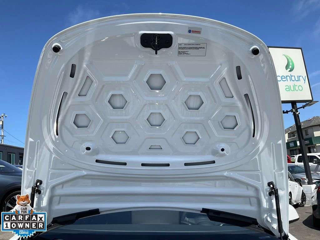 Used 2023 Tesla Model 3 Standard Range image 12