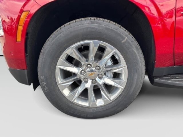 Used 2026 Chevrolet Tahoe Premier AWD/4WD image 14