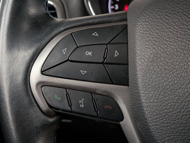 Used 2019 Jeep Grand Cherokee Laredo image 9