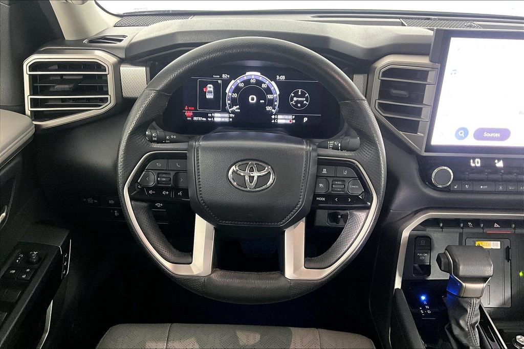 Used 2024 Toyota Tundra Limited w/ Power Package AWD/4WD image 5