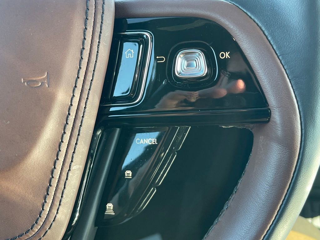 Used 2025 Lincoln Aviator Reserve w/ Equipment Group 201A AWD/4WD image 7