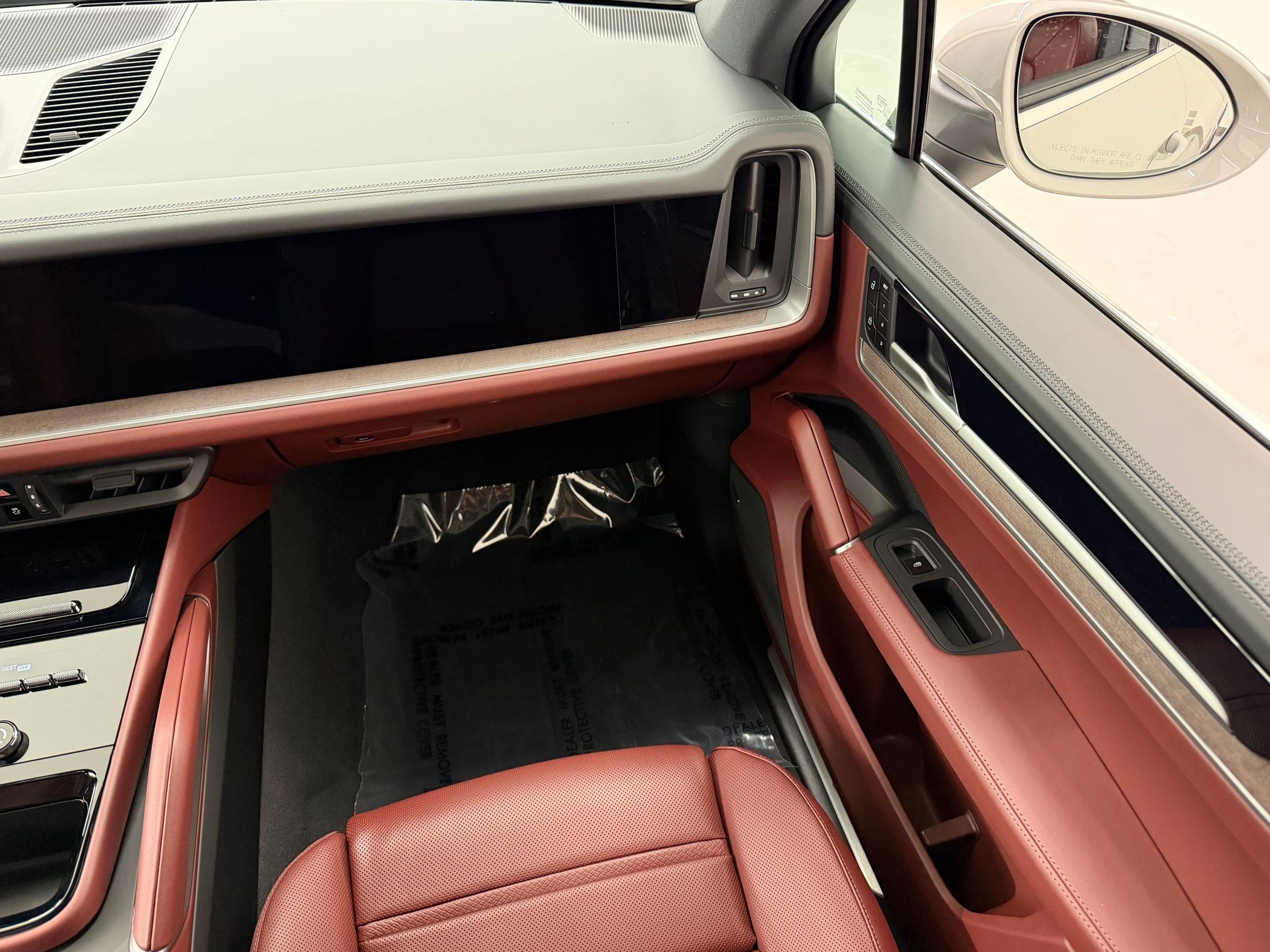 New 2026 Porsche Cayenne AWD/4WD image 30