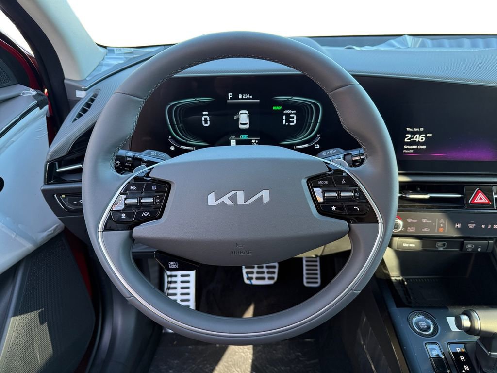 New 2025 Kia Niro EX Touring image 12