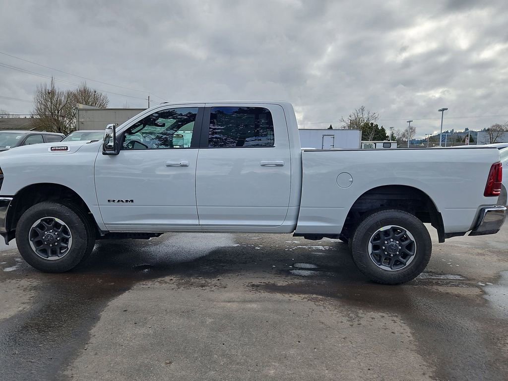New 2026 RAM 2500 Laramie AWD/4WD image 4