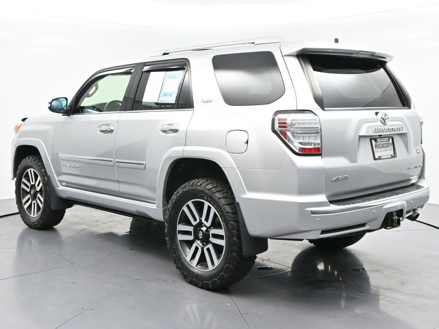 Used 2021 Toyota 4Runner Limited AWD/4WD image 5