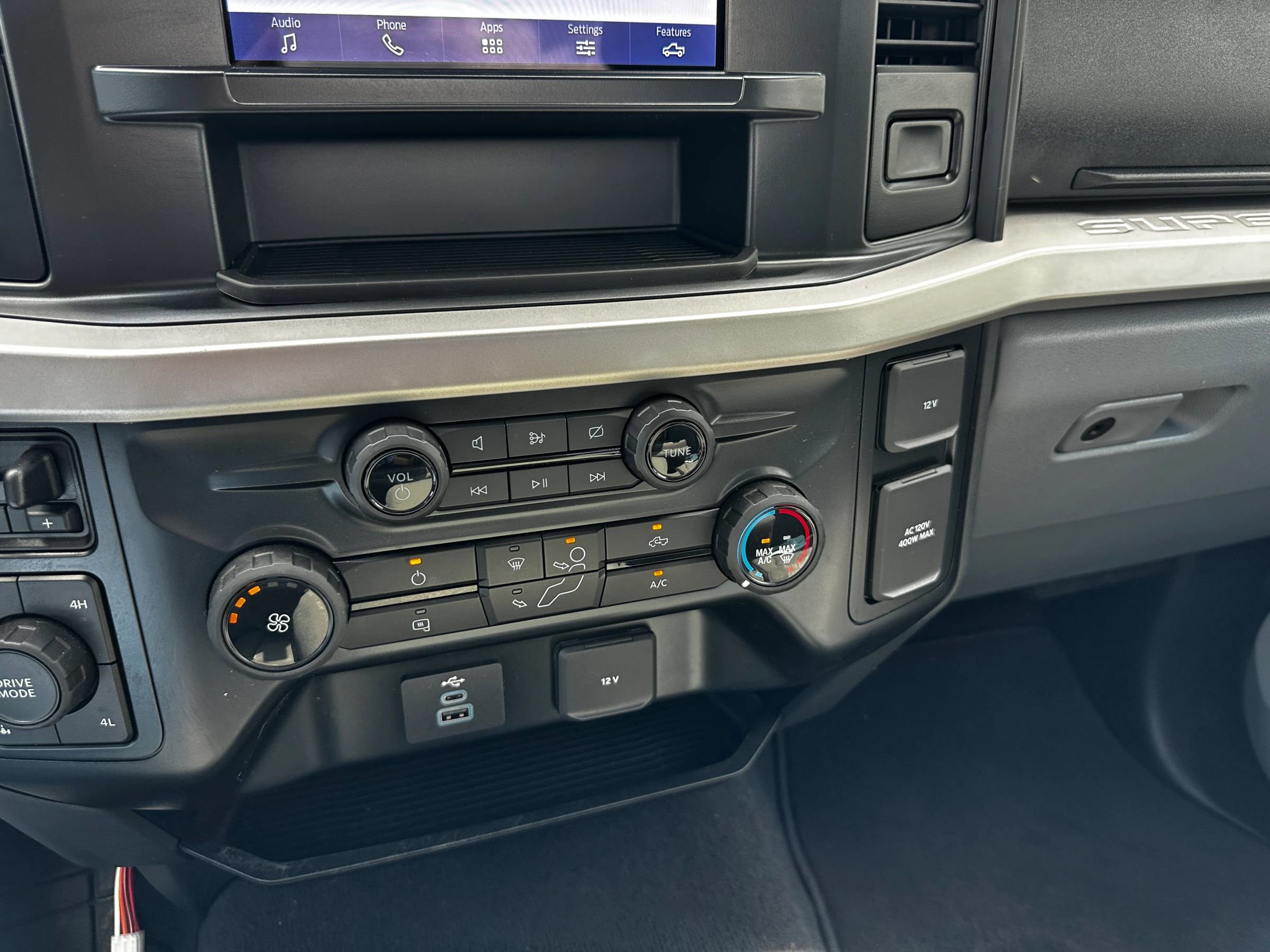 Used 2023 Ford F250 XLT w/ 360-Degree Camera Package image 30