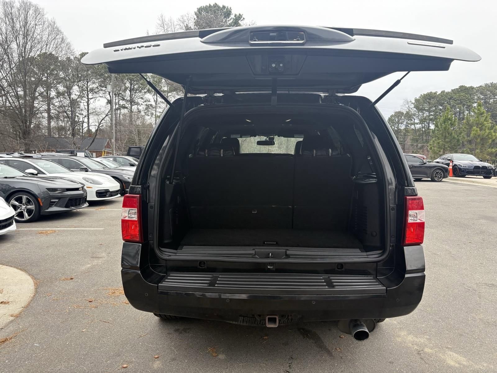 Used 2015 Ford Expedition Limited RWD image 14