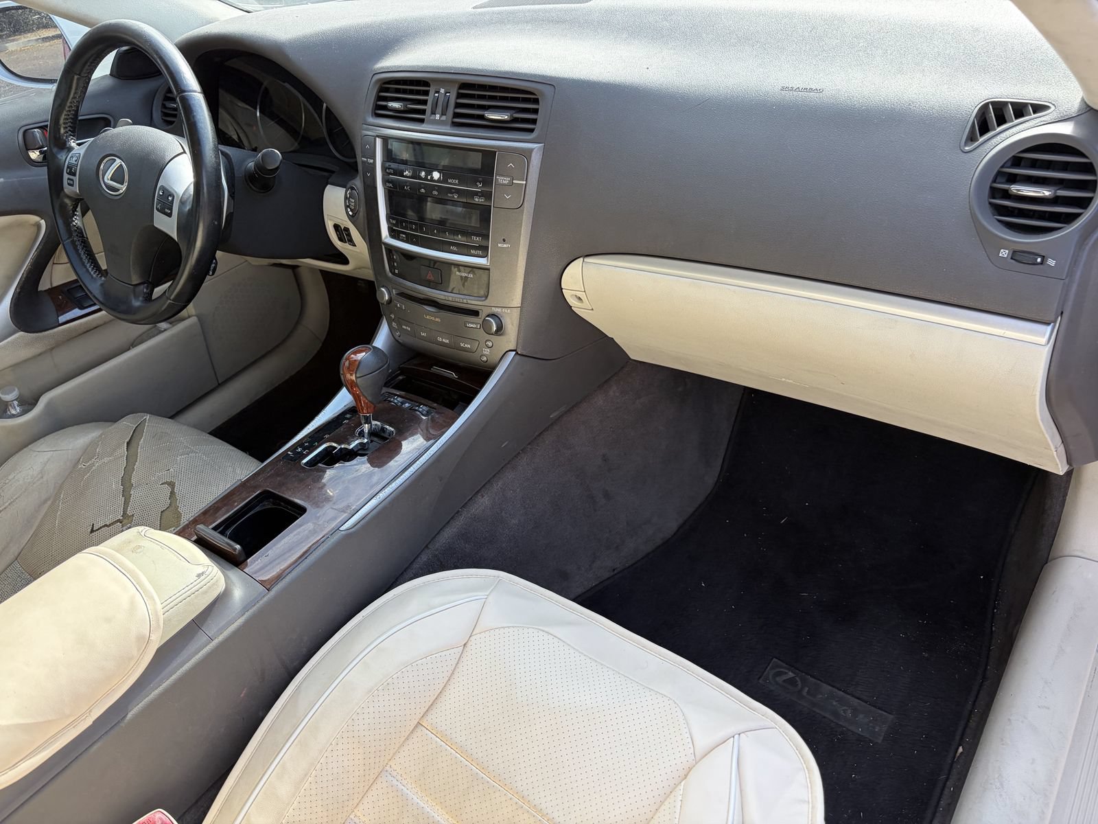 Used 2011 Lexus IS 250 w/ Premium Pkg Value Edition RWD image 11