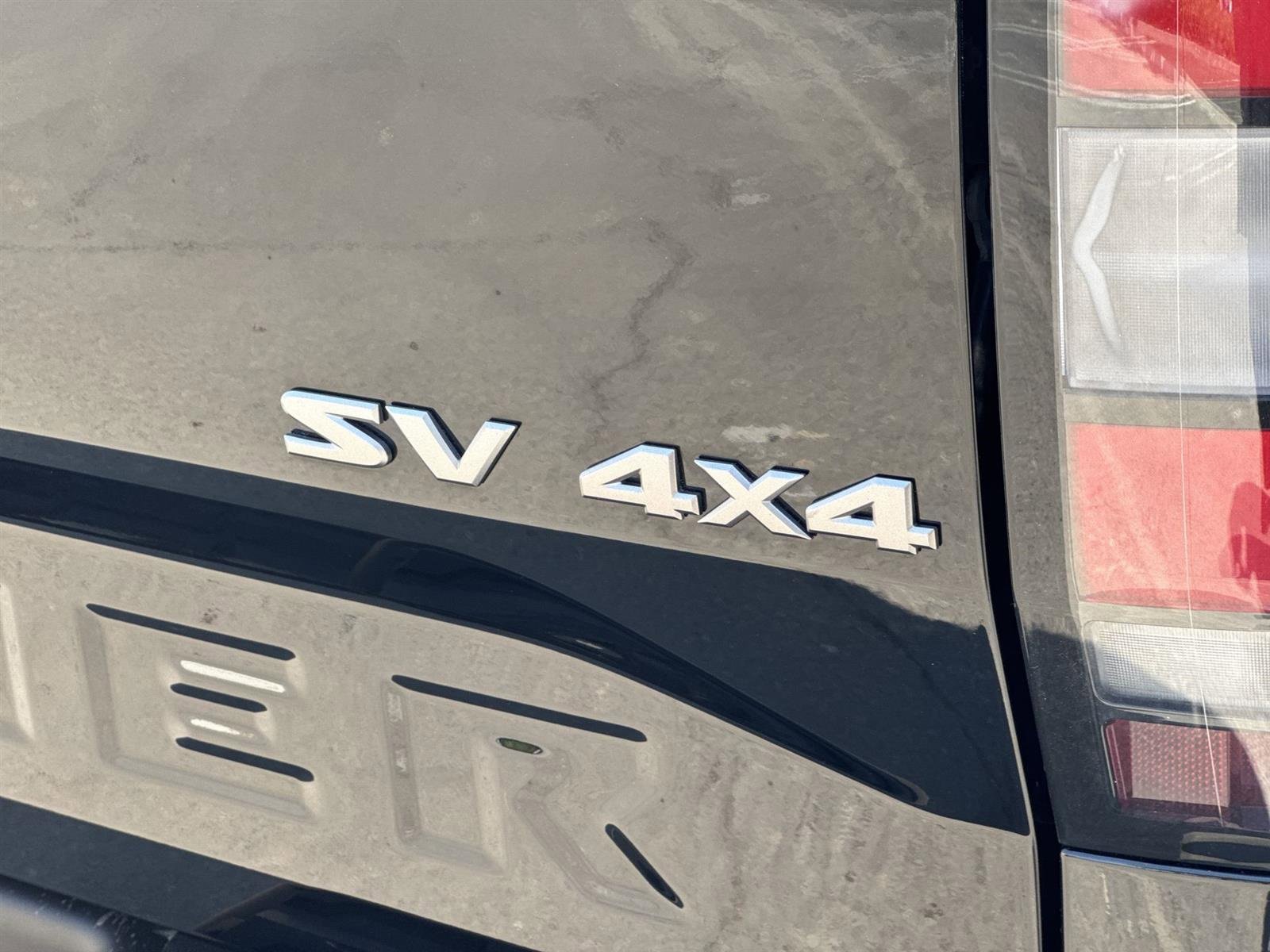 Used 2022 Nissan Frontier SV image 26