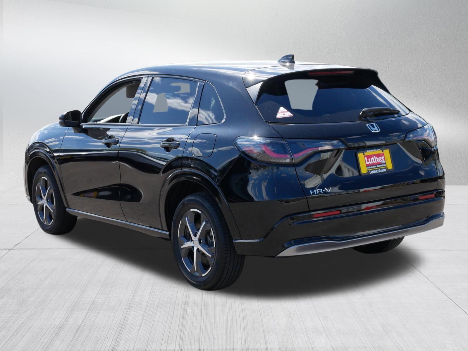 Certified 2025 Honda HR-V EX-L image 5