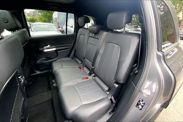 Certified 2022 Mercedes-Benz GLB 250 4MATIC image 17