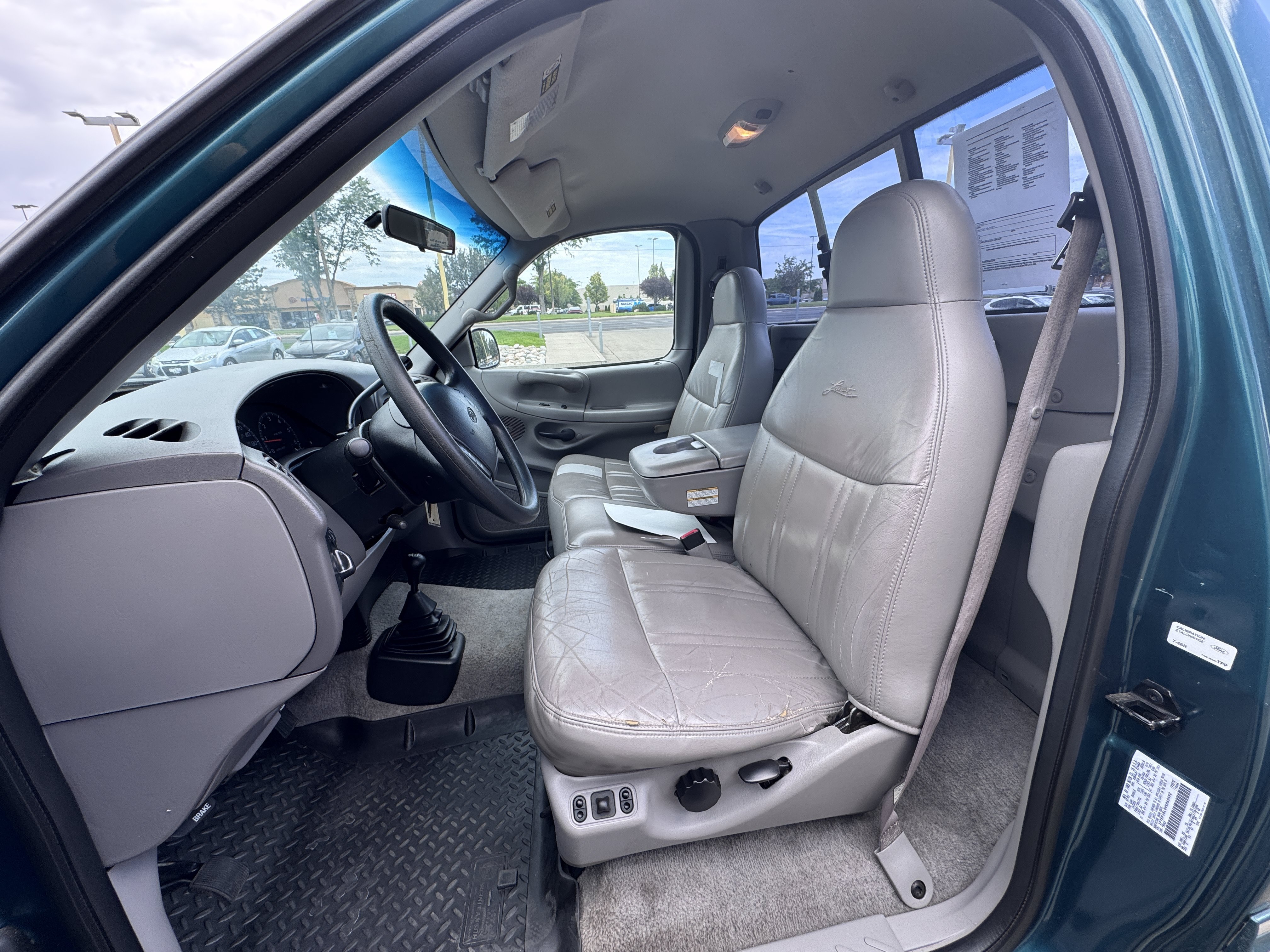 Used 1997 Ford F150 4x4 Regular Cab image 13