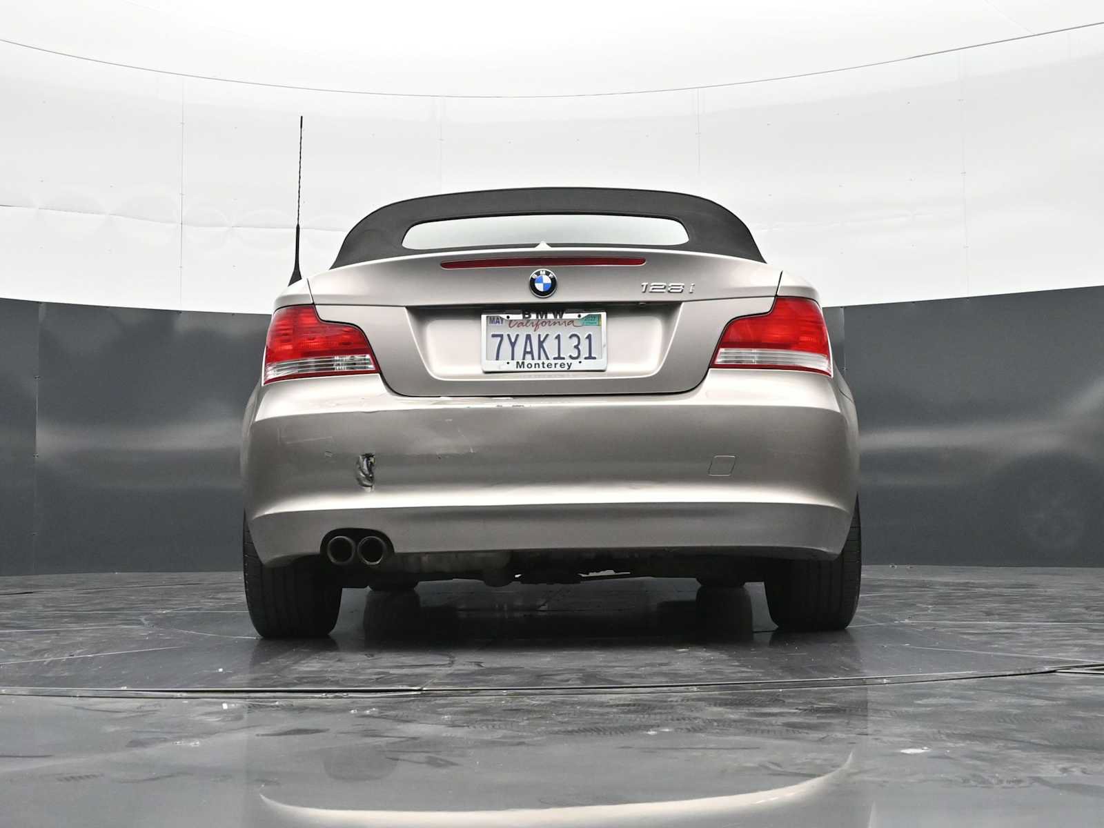 Used 2008 BMW 128i Convertible RWD image 30