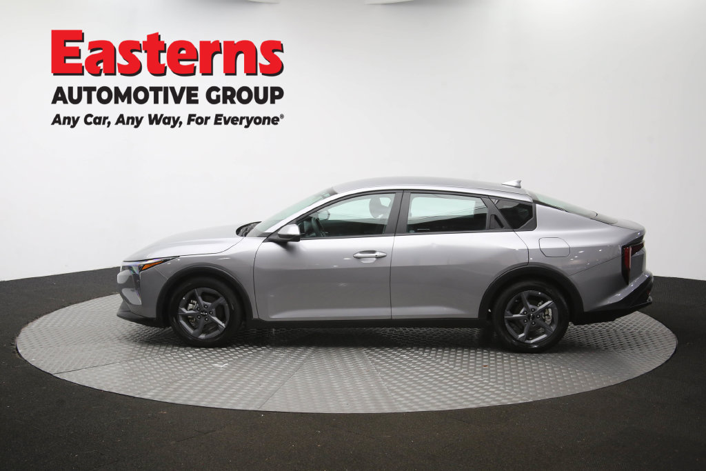 Used 2025 Kia K4 FWD image 62
