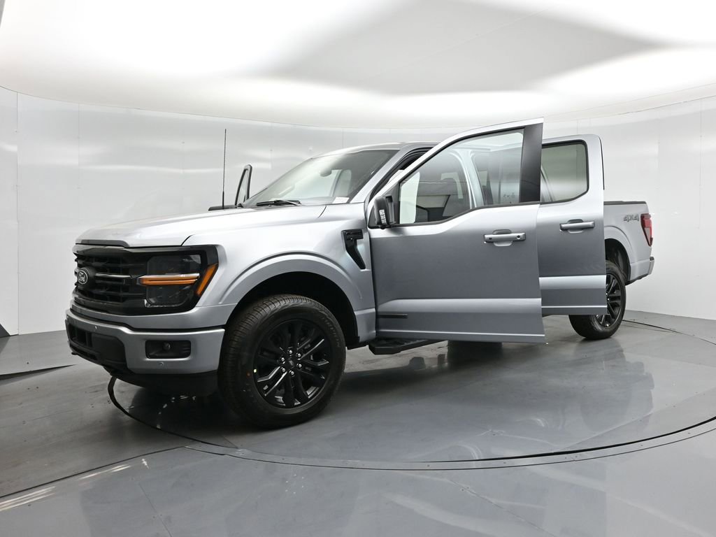 New 2025 Ford F150 XLT w/ Equipment Group 302A MID image 29