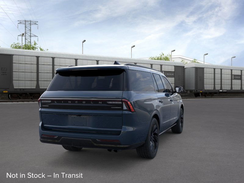 New 2025 Lincoln Navigator L Reserve w/ Jet Appearance Package image 8