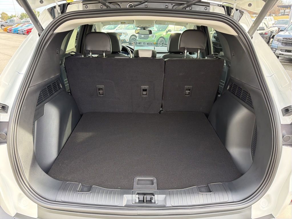 New 2026 Ford Escape Platinum w/ Equipment Group 601A image 16