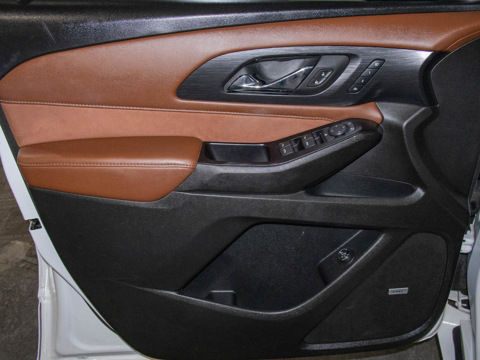 Used 2020 Chevrolet Traverse High Country image 10