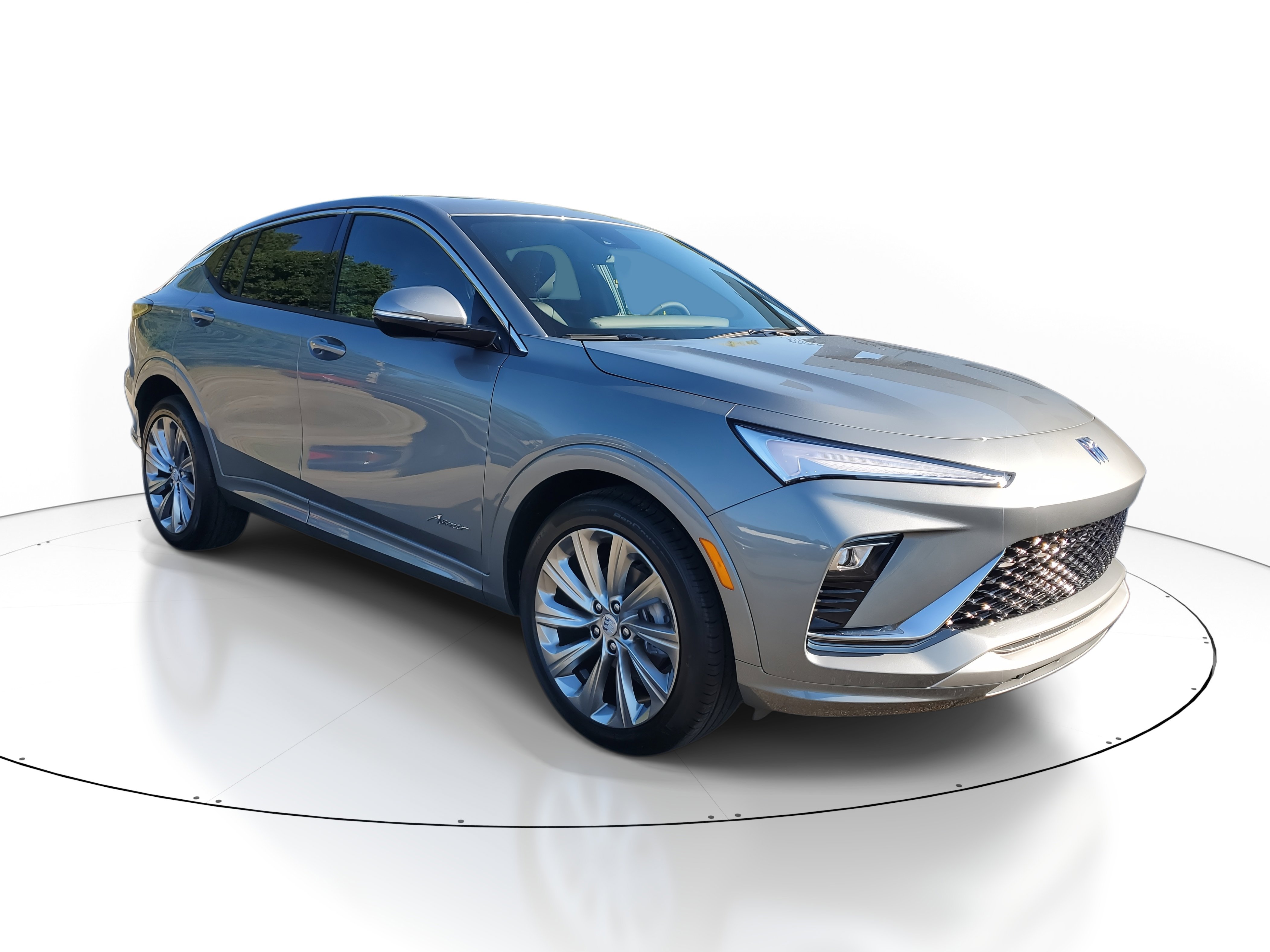 New 2025 Buick Envista Avenir image 2