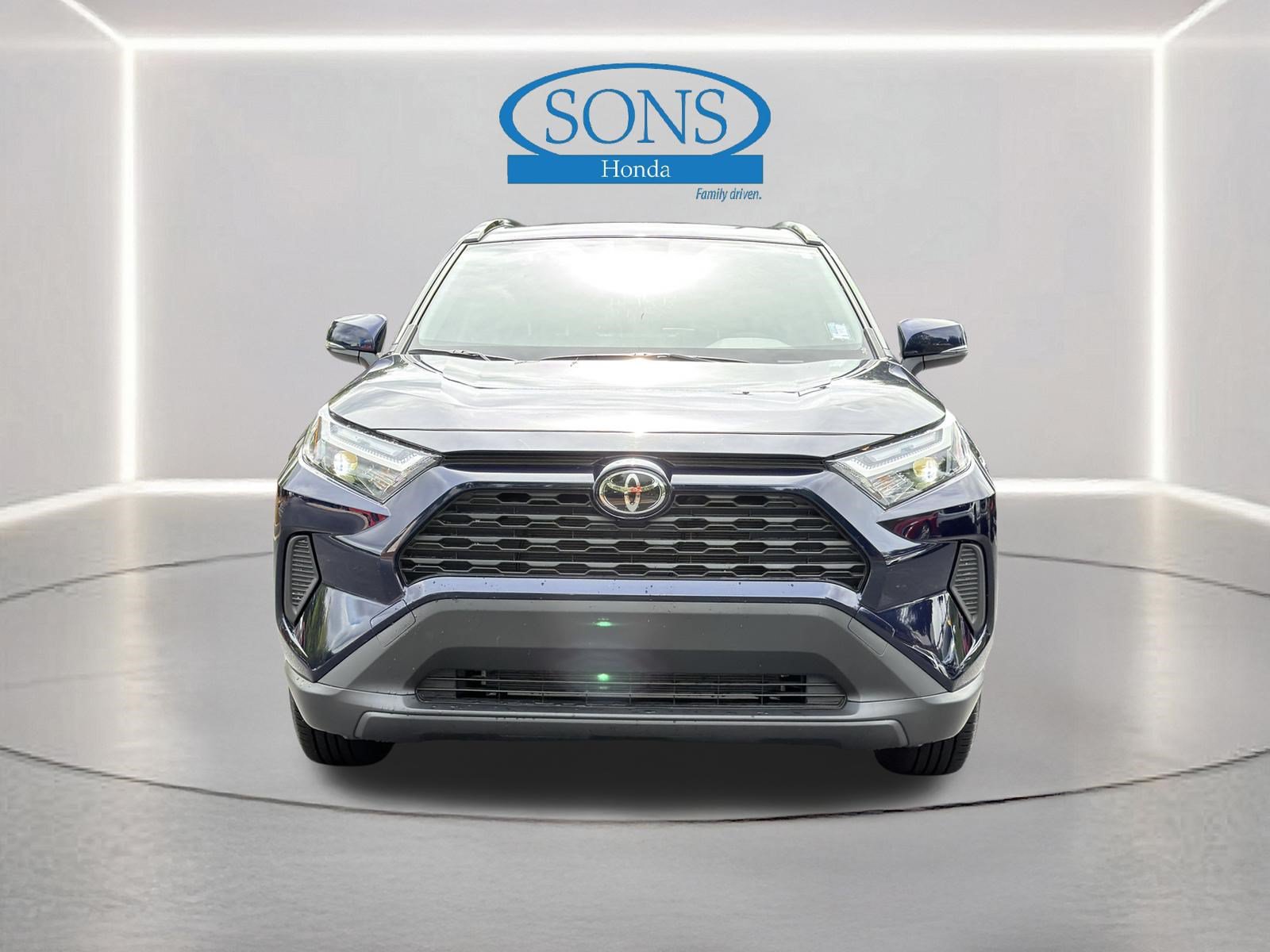 Used 2025 Toyota RAV4 XLE FWD image 29