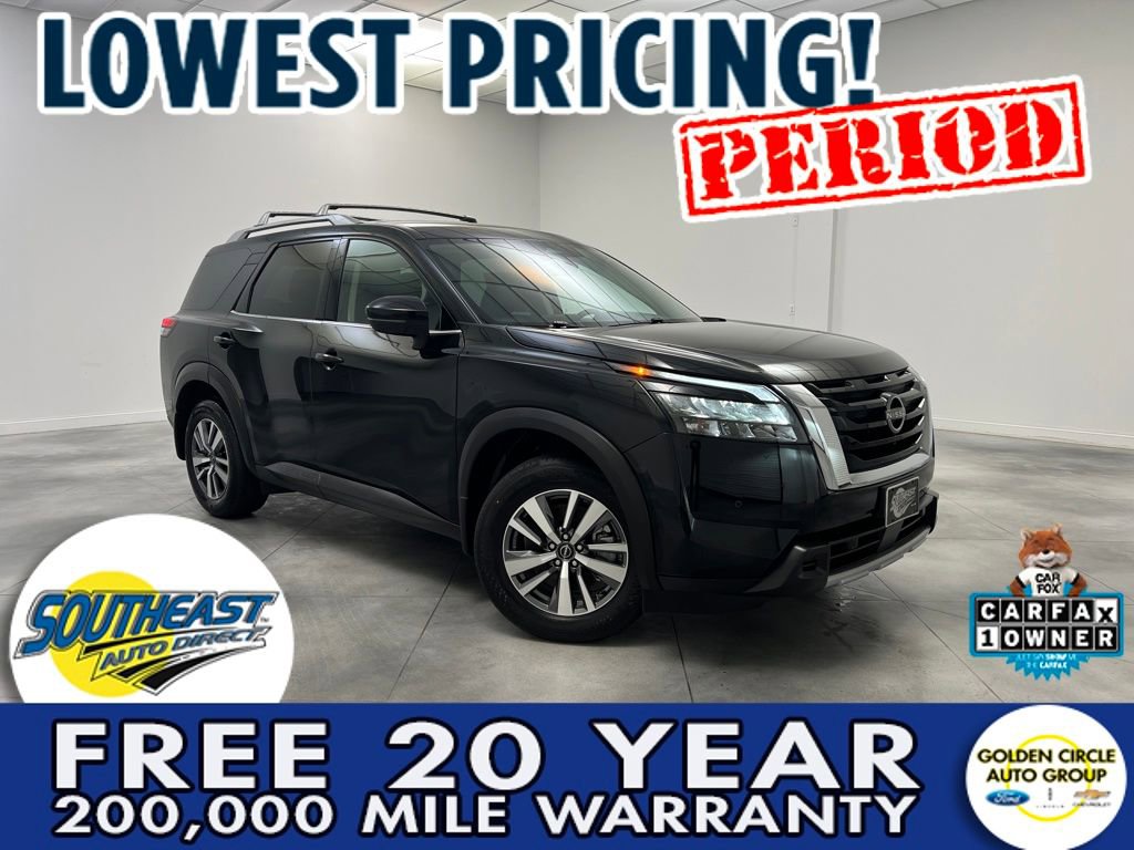 Used 2025 Nissan Pathfinder SL image 1