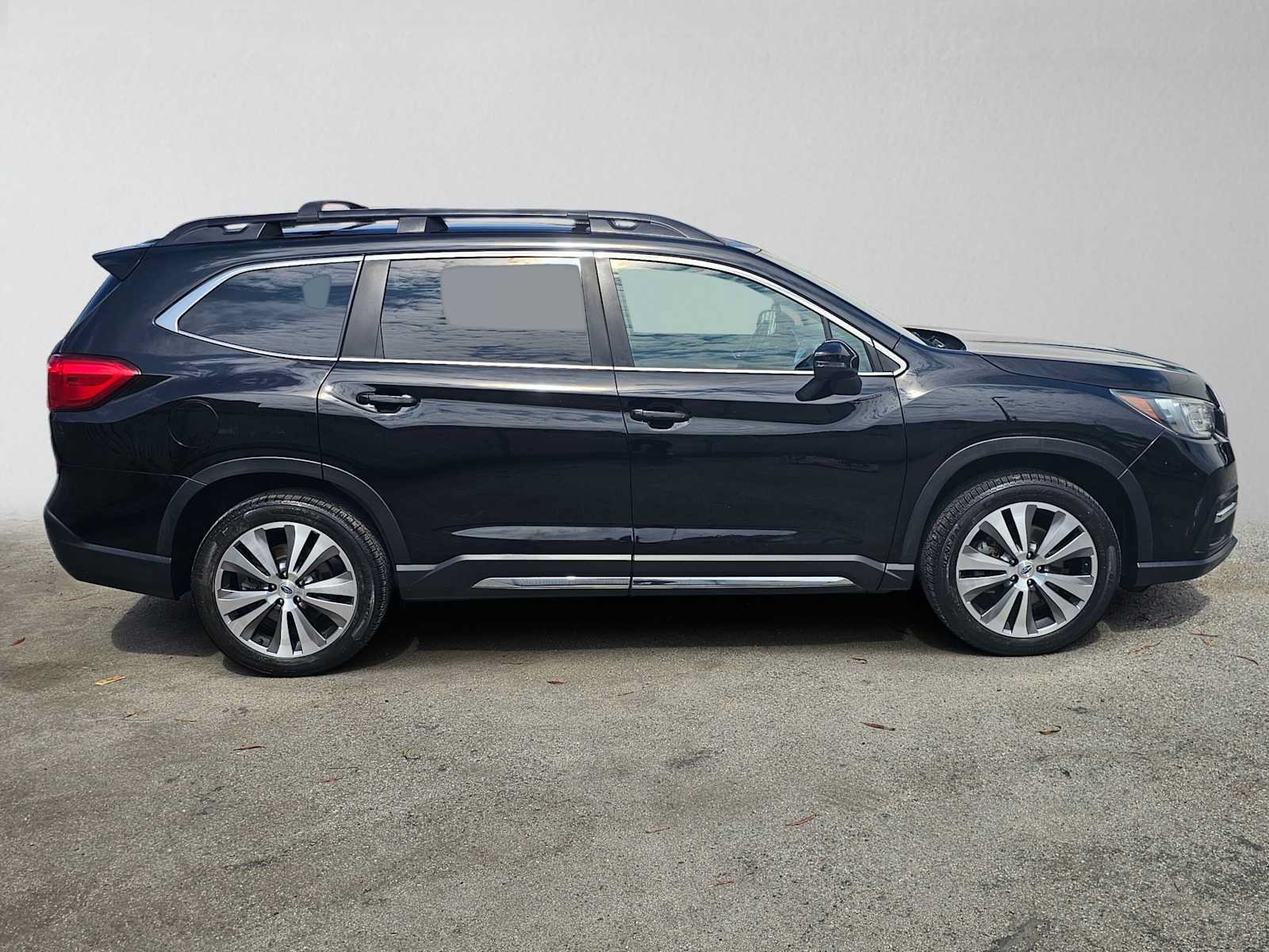Used 2019 Subaru Ascent Limited AWD/4WD image 2