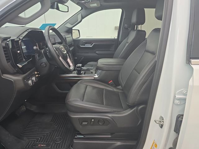 Used 2023 GMC Sierra 1500 SLT w/ SLT Convenience Package image 9