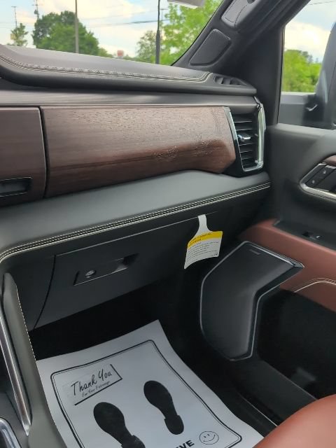Used 2025 GMC Sierra 2500 Denali Ultimate AWD/4WD image 26