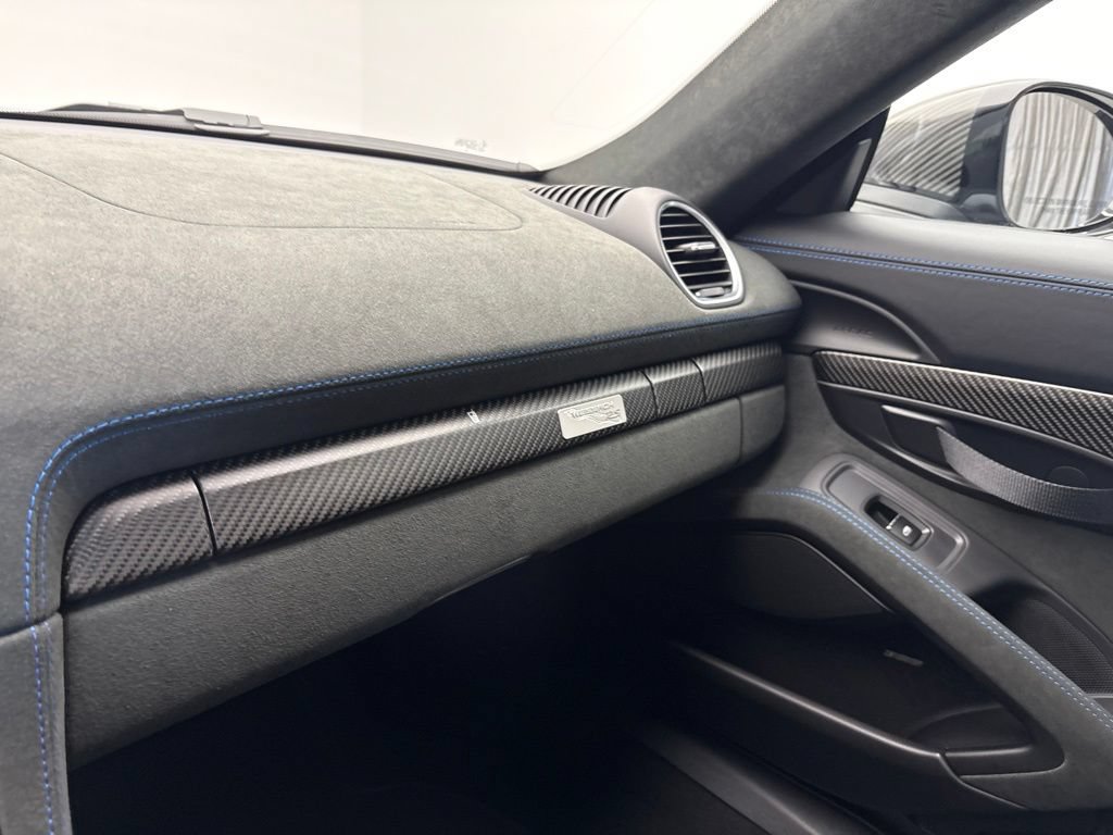 Certified 2025 Porsche 718 Boxster Spyder RS RWD image 23