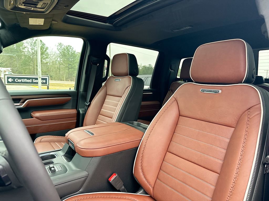 New 2026 GMC Sierra 2500 Denali Ultimate image 8