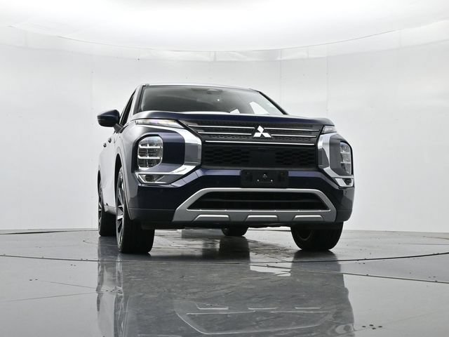 Used 2023 Mitsubishi Outlander SE FWD image 39
