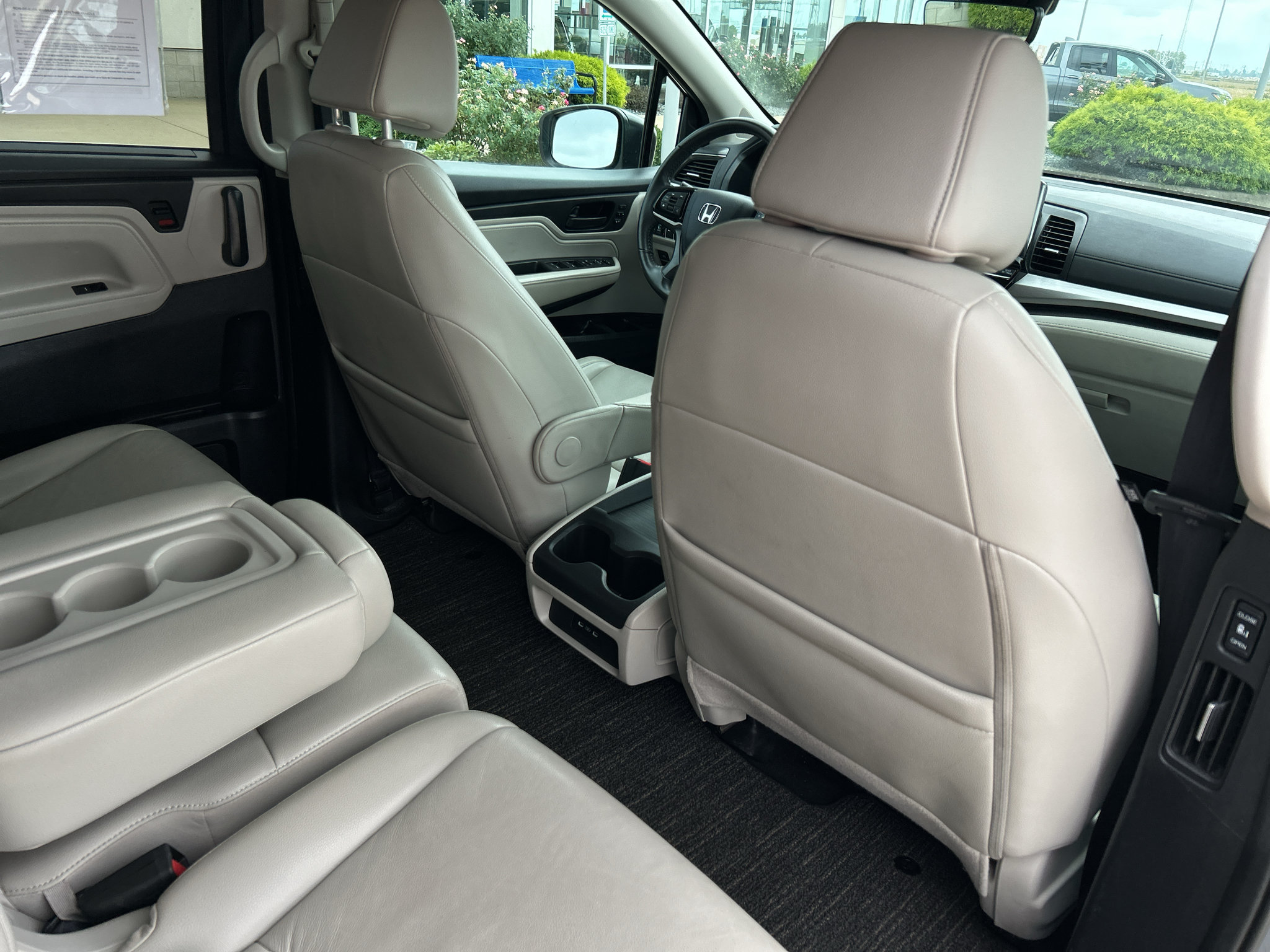Used 2025 Honda Odyssey EX-L image 21