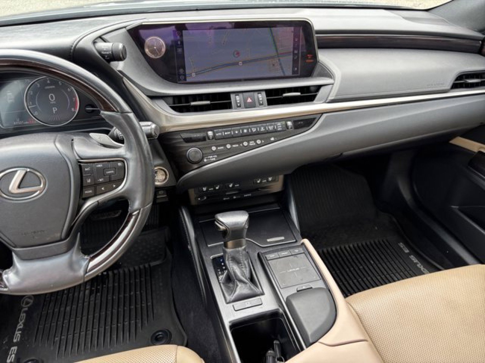 Used 2019 Lexus ES 350 w/ Premium Package image 14