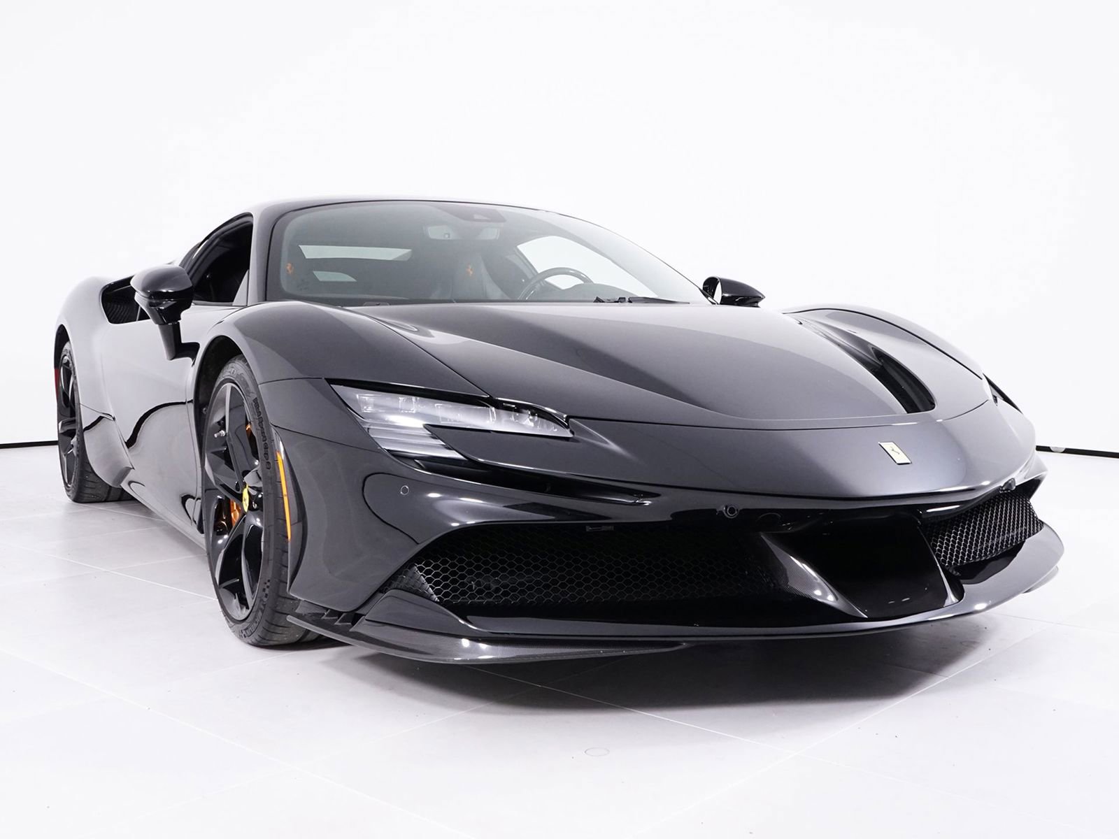 Used 2023 Ferrari SF90 Stradale image 17