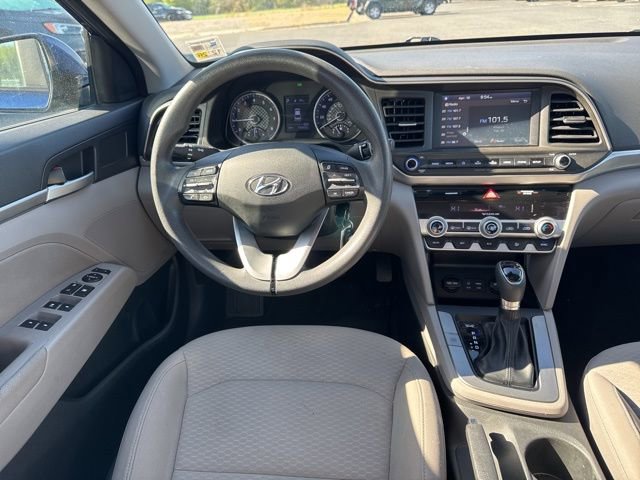 Used 2020 Hyundai Elantra SEL image 23