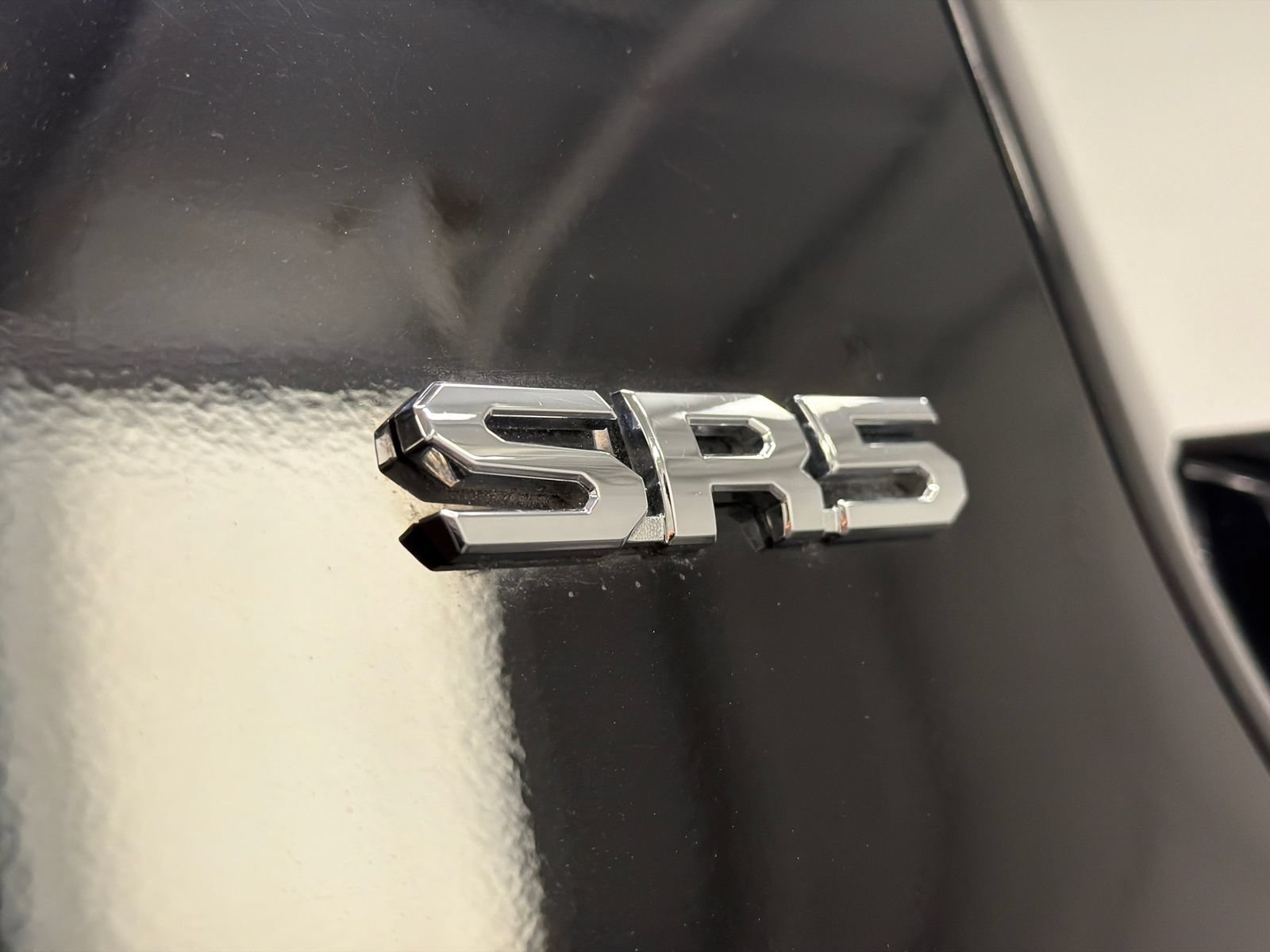 Used 2022 Toyota Tundra SR5 w/ SR5 Premium Package AWD/4WD image 16