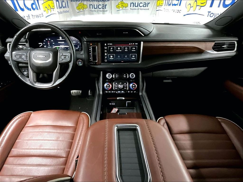 Used 2023 GMC Yukon Denali Ultimate AWD/4WD image 21