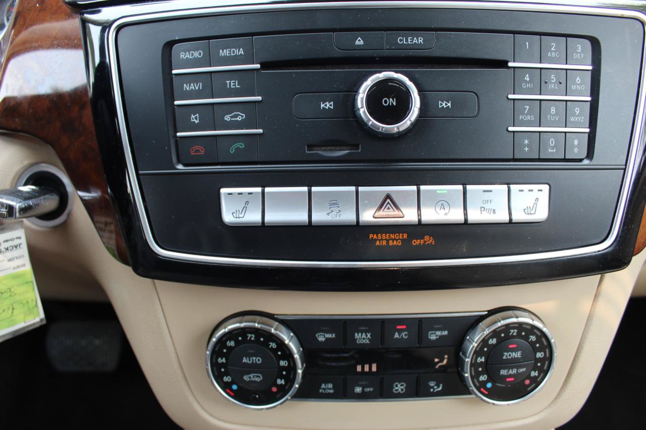 Used 2017 Mercedes-Benz GLS 450 4MATIC image 39