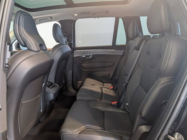 New 2026 Volvo XC90 B6 Ultra image 24