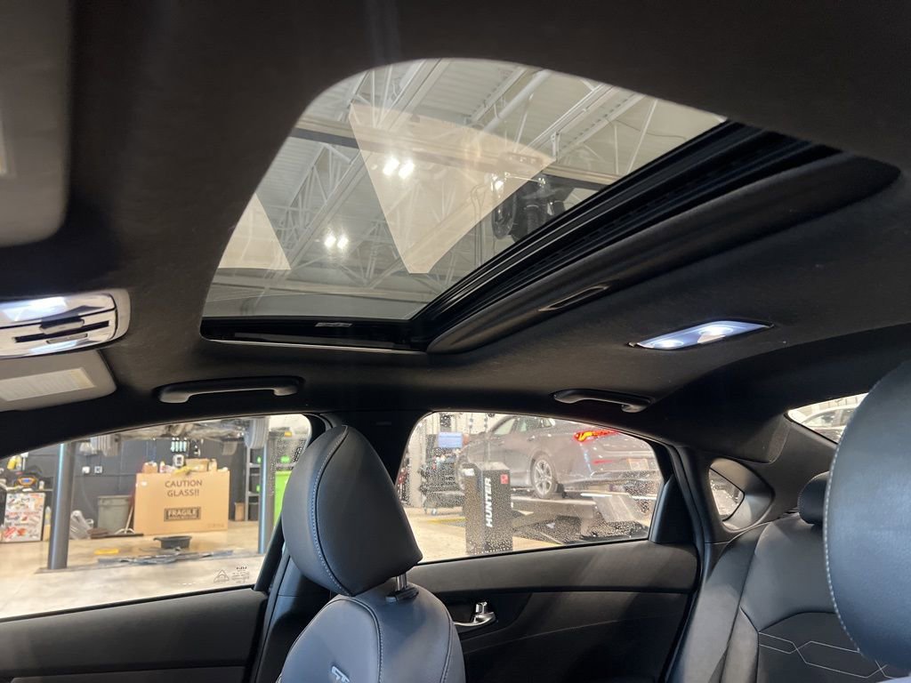 Certified 2024 Kia Forte GT-Line w/ GT-Line Premium Package image 8