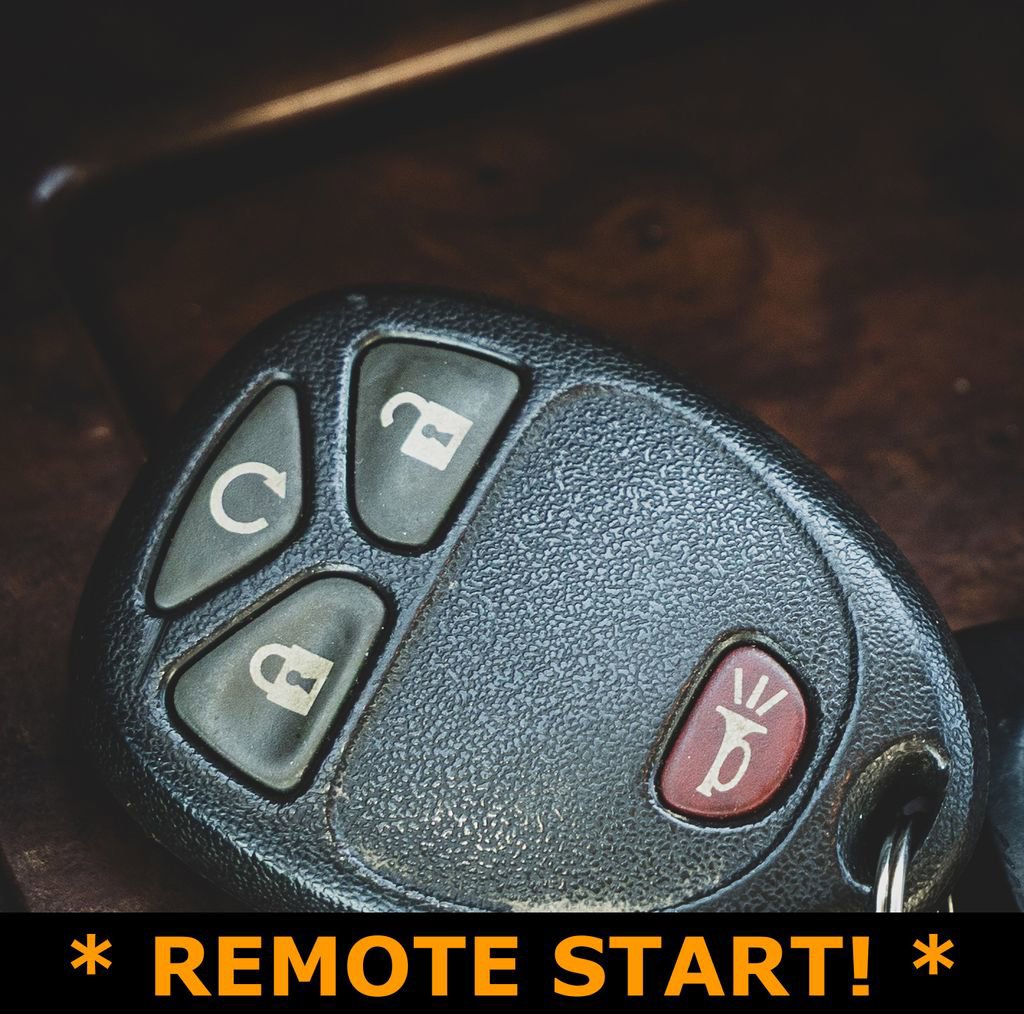 Used 2008 Chevrolet Avalanche LTZ w/ LTZ Preferred Equipment Group AWD/4WD image 9