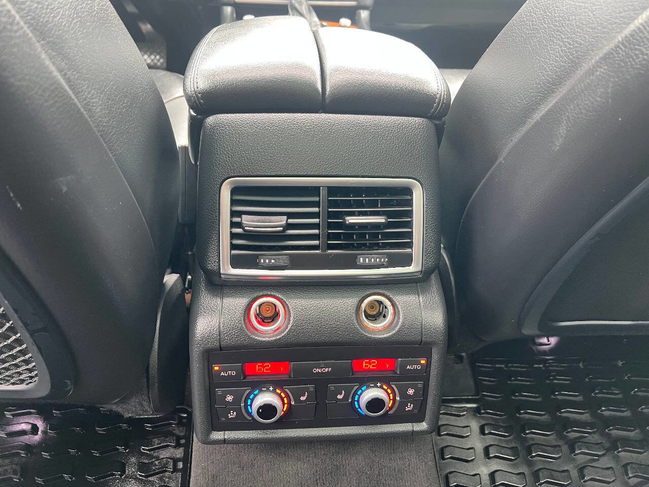 Used 2014 Audi Q7 3.0T Premium Plus w/ Premium Plus Package image 38