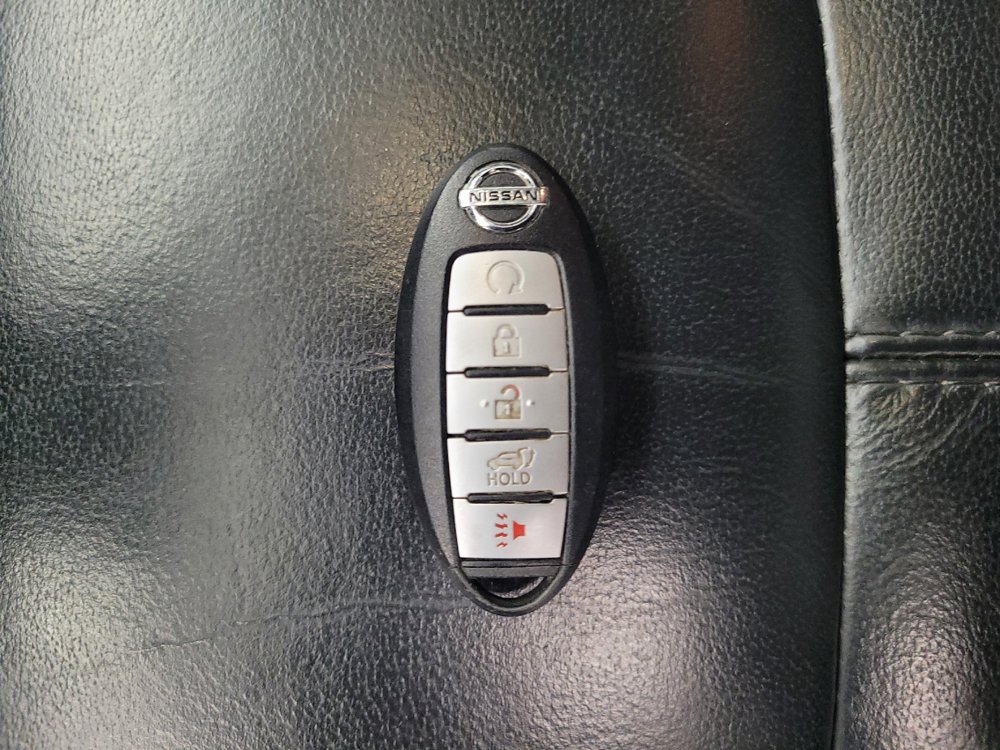 Used 2018 Nissan Pathfinder SL w/ SL Premium Package AWD/4WD image 32