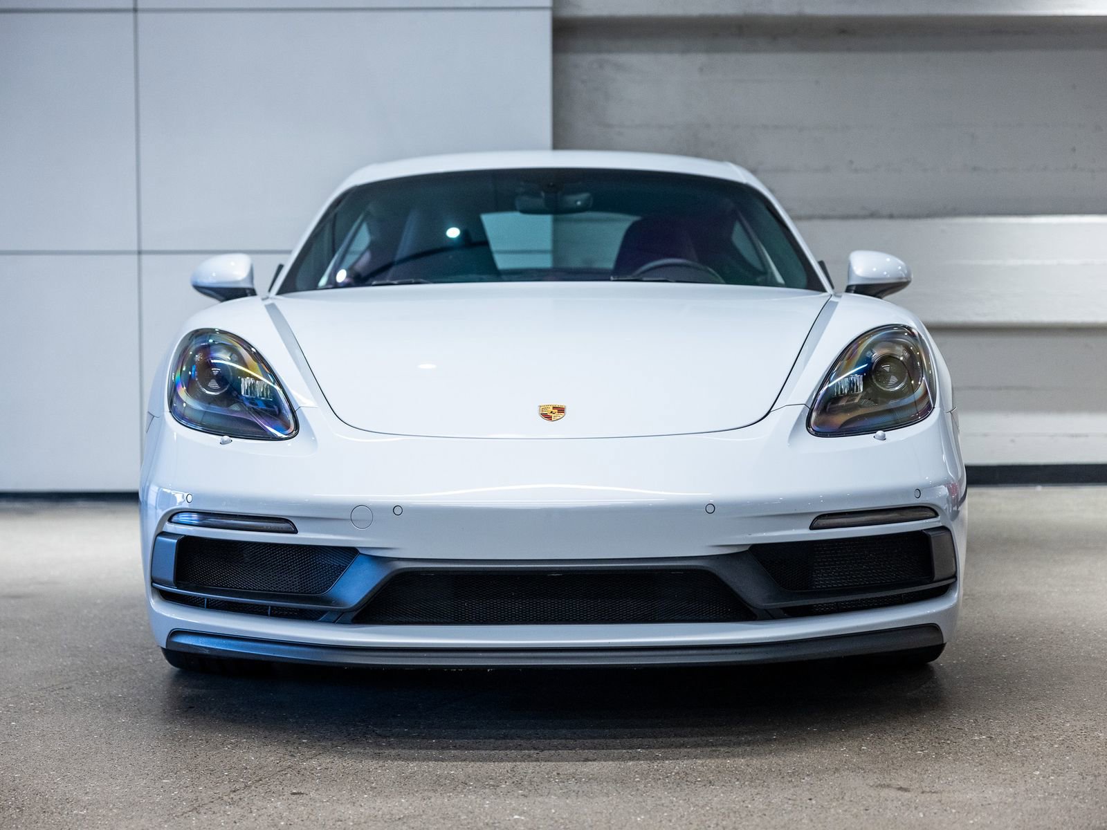 Used 2023 Porsche 718 Cayman GTS RWD image 11