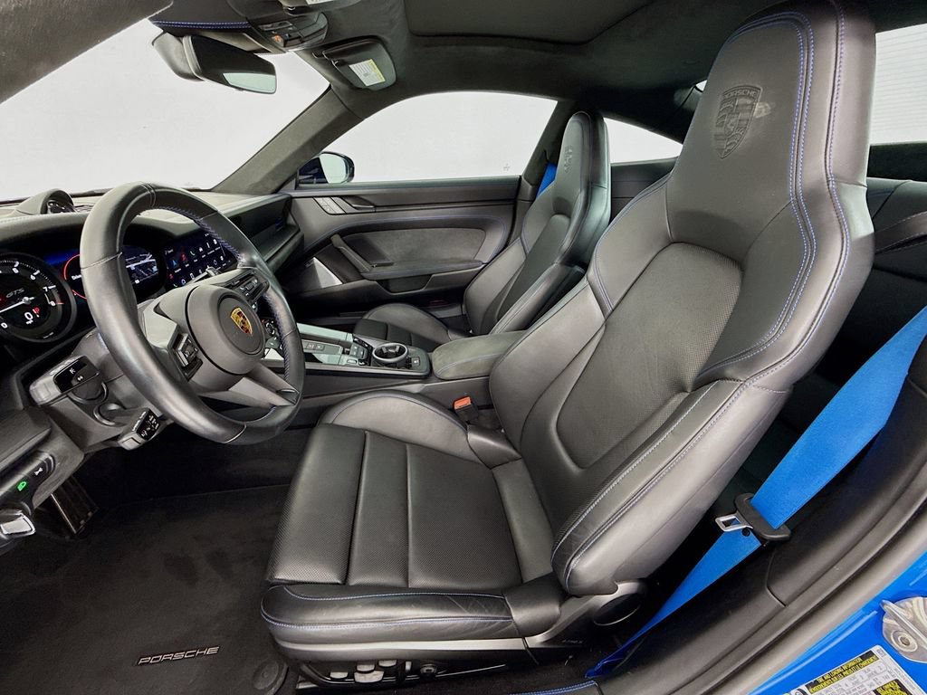 Certified 2022 Porsche 911 Carrera 4 GTS AWD/4WD image 4
