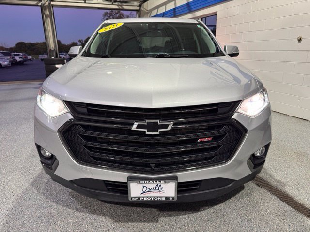 Used 2021 Chevrolet Traverse RS FWD image 3