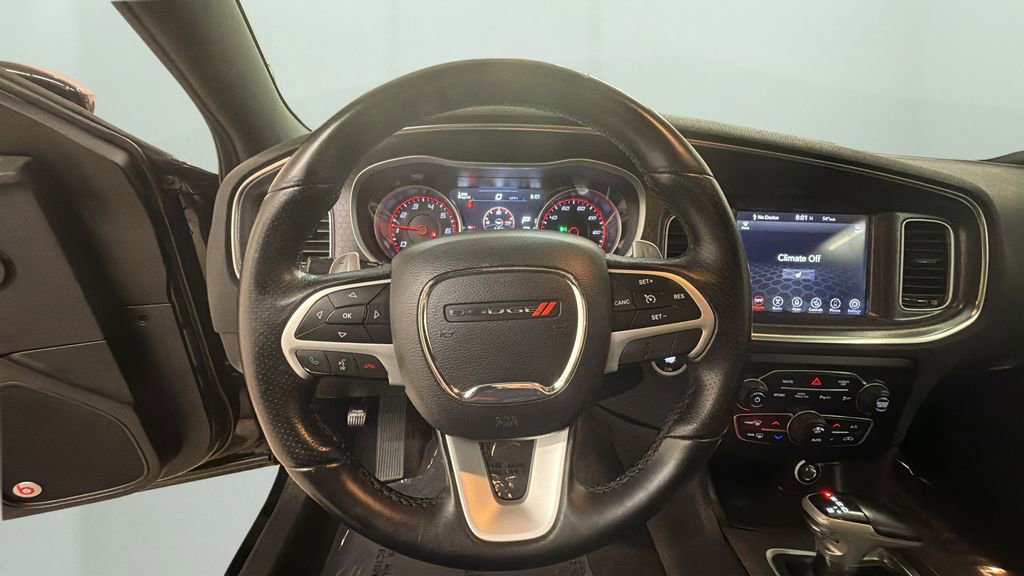 Used 2017 Dodge Charger SXT w/ Rallye Group RWD image 12