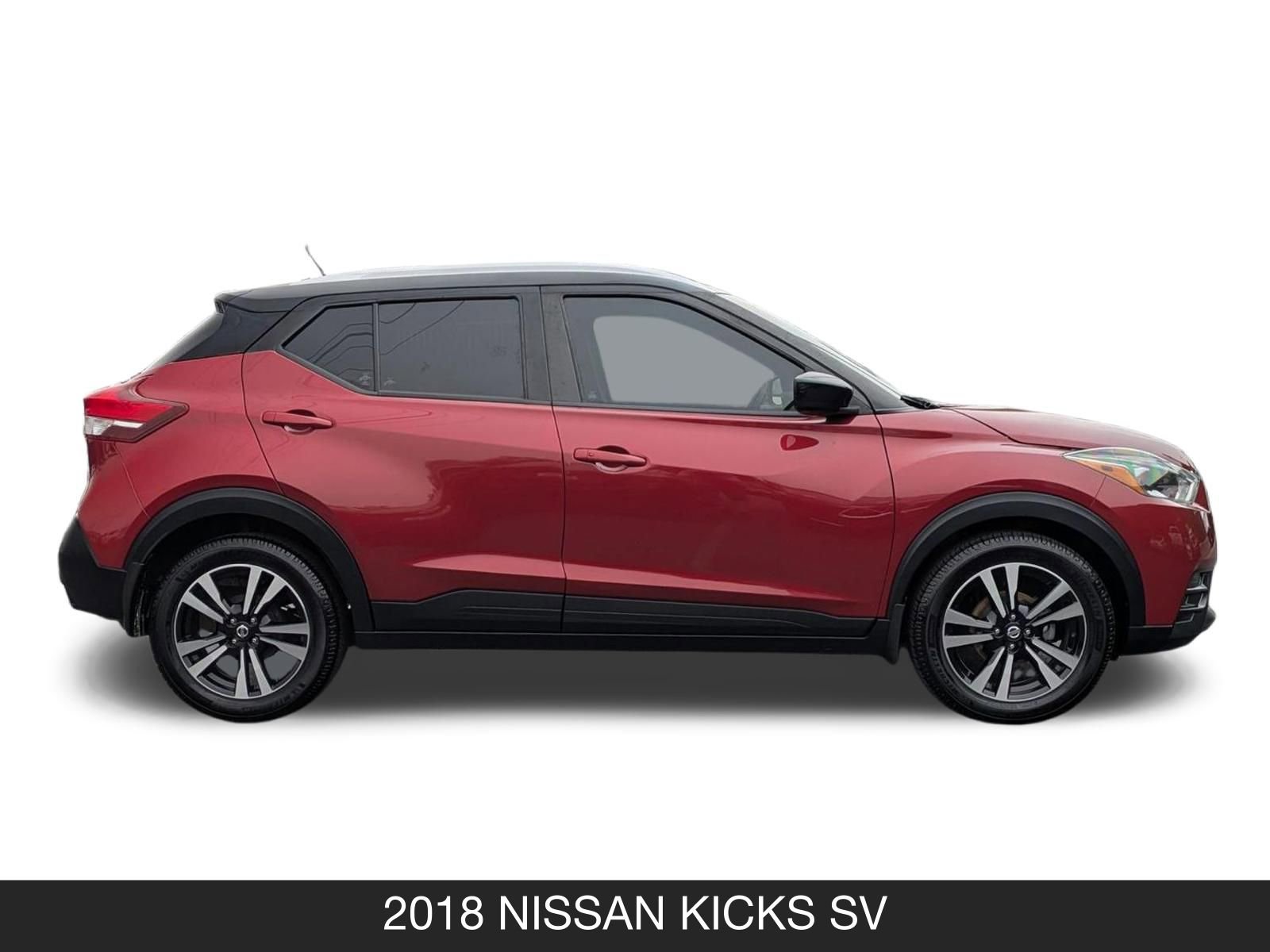 Used 2018 Nissan Kicks SV image 6