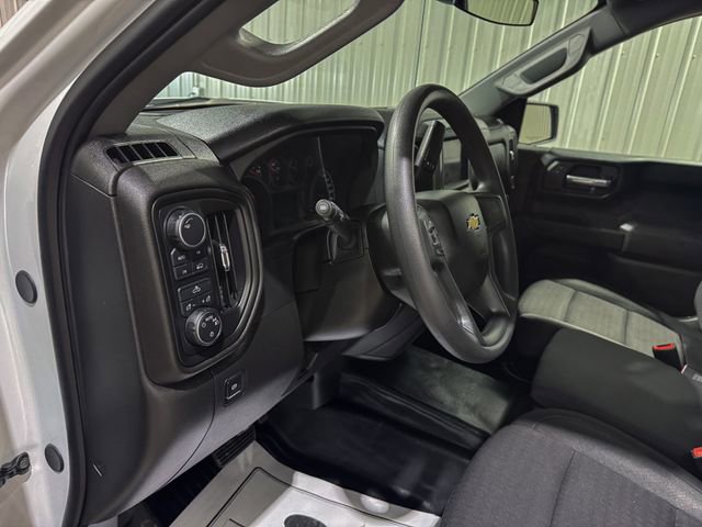 Used 2025 Chevrolet Silverado 1500 W/T AWD/4WD image 12