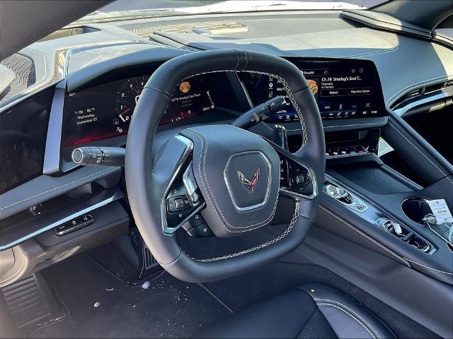 Used 2026 Chevrolet Corvette Stingray Preferred Cpe w/ Z51 Performance Package RWD image 16